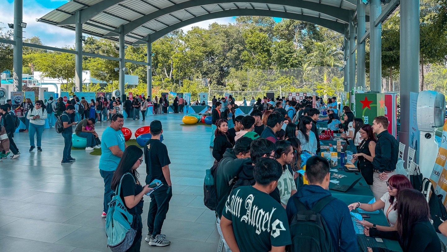 Feria-Ecotec-Campus-Juan-Tanca-Marengo-7.jpg